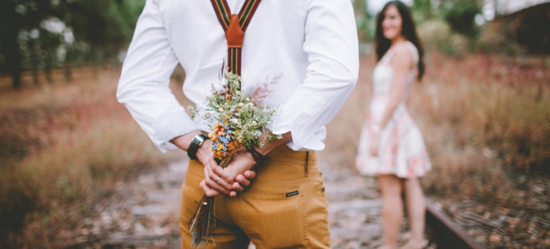 A return to tradition means dressing to impress