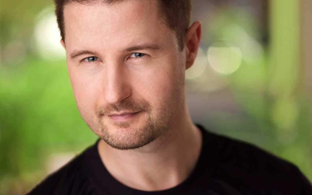 Make the RIGHT IMPRESSION  with your profile picture