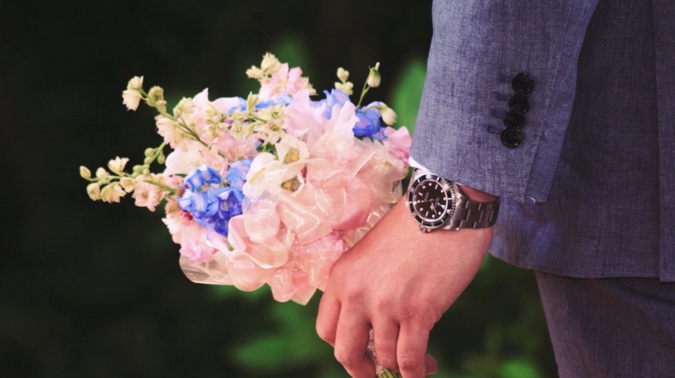 Ladies – do you demand chivalry on your date?